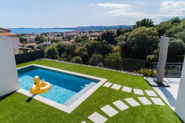 Midlake stone effect porcelain stoneware pool floors